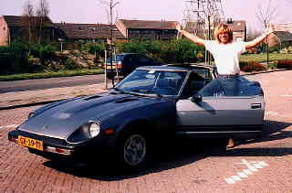 A Nissan 280 ZX targa also had.